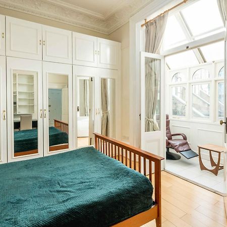 Four Beds By The Station Leilighet London Eksteriør bilde